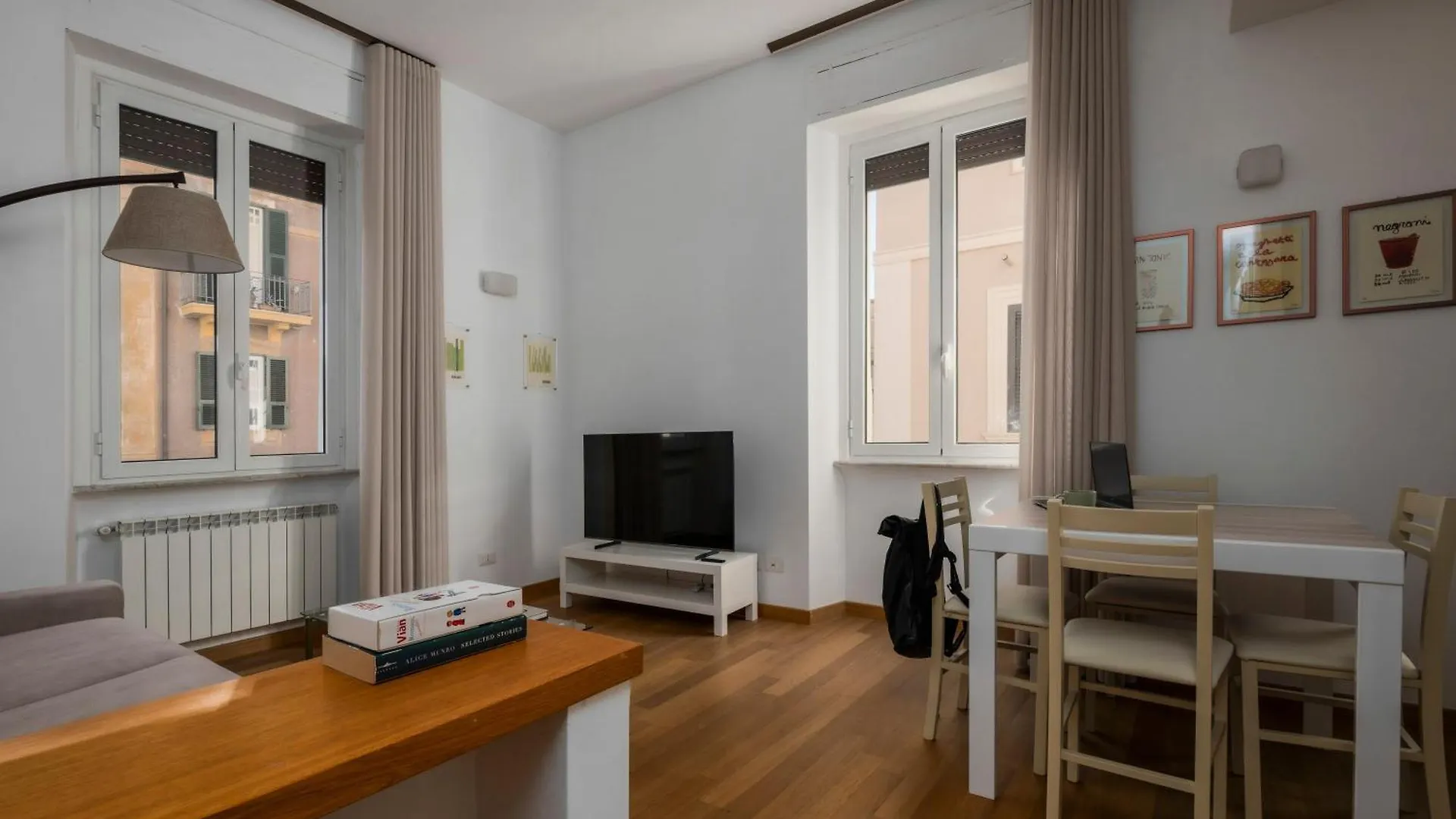 Vatican Walls Apartment location